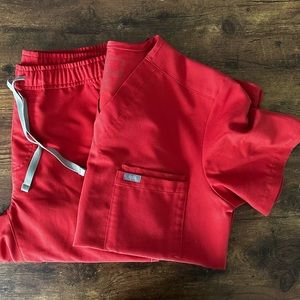 Mens Figs scrubs jogger set, small